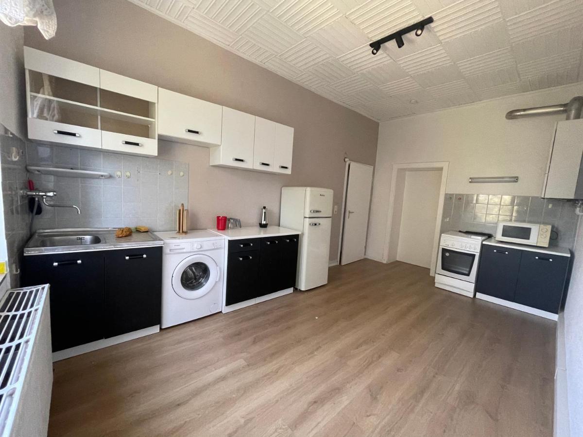 1 Schlafenzimmer 1 Whonzimmer Waschmaschine Trockner Maximum 4Personen Rheinhausen Center Appartement 1705 Duisburg Exteriér fotografie