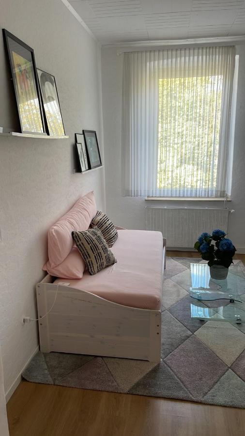 1 Schlafenzimmer 1 Whonzimmer Waschmaschine Trockner Maximum 4Personen Rheinhausen Center Appartement 1705 Duisburg Exteriér fotografie